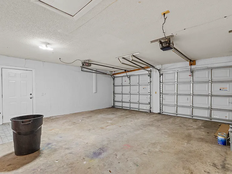 74 Sanchez Dr E — Photo 30