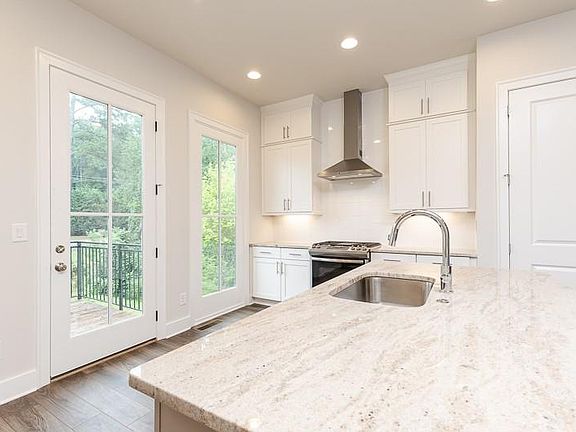 3rd image of 407 Bishop Ln #17
