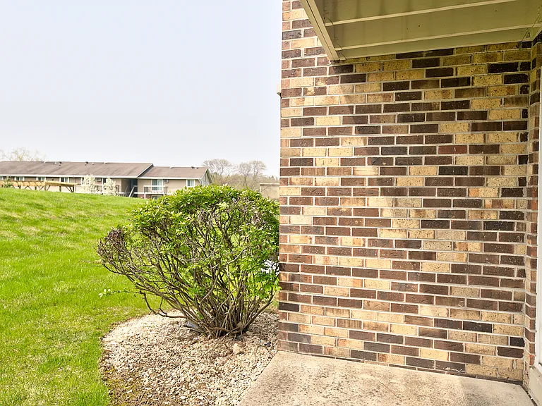 Glen Hills Apartments — Photo 22