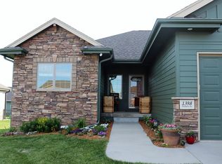 1398 Ardmore St, Council Bluffs, IA 51503