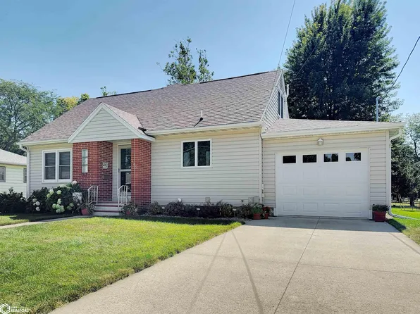 503 7th Ave NE, Hampton, IA 50441