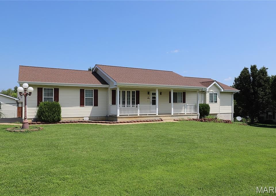 1st image of 70 Swan Ln