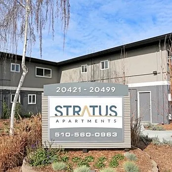 Stratus Apartments — Photo 1
