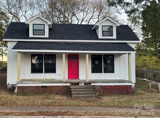 203 Lee St, Fort Mill, SC 29715