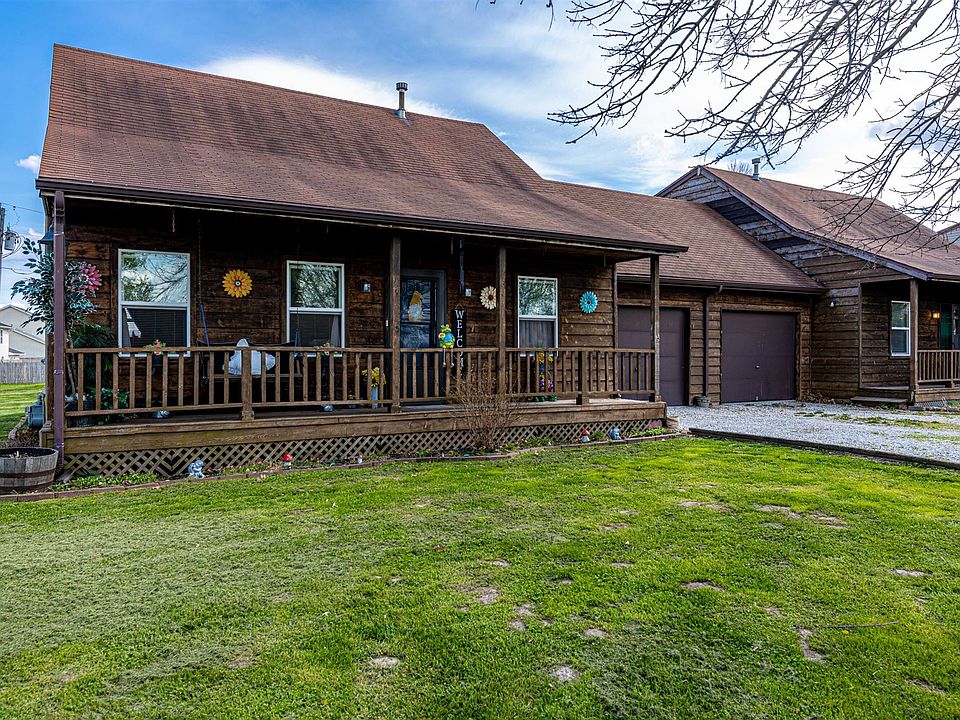 1st image of 4841 E Meadow Lark Ln #A/b