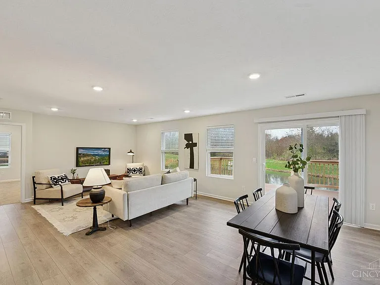 5001 Lakeview Dr — Photo 7