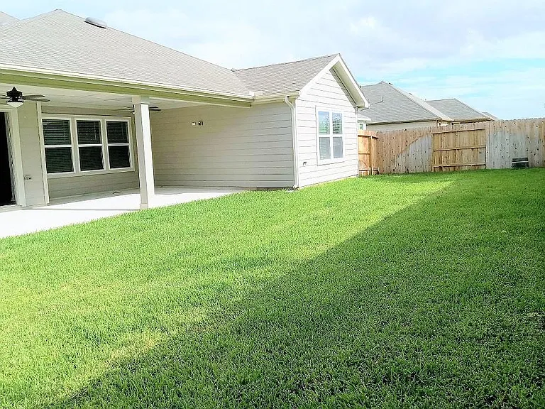 2503 Rosemary St — Photo 10