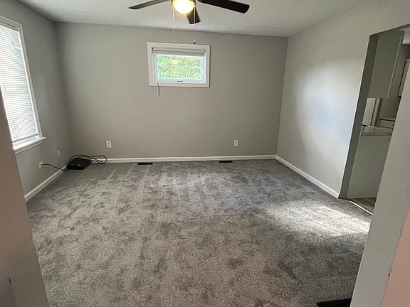 5th image of 635 Seymour Ave