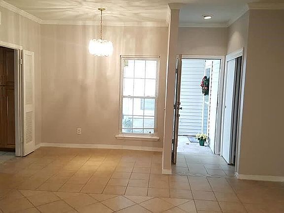 5th image of 9809 Richmond Ave Unit G12