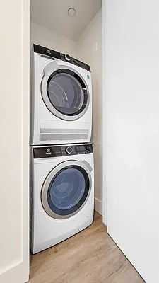 Rented by MNS | media 28