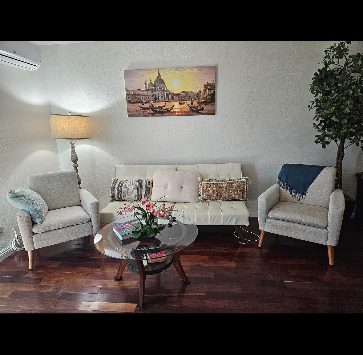 161 Palm Ave — Photo 1
