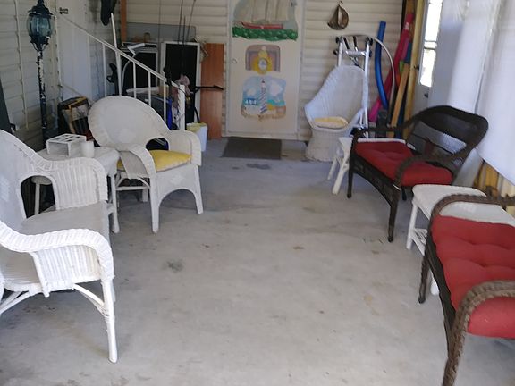 3rd image of 23 Red Fox Ln