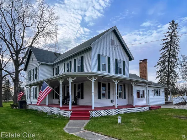 4076 Stewart Rd, Metamora, MI 48455