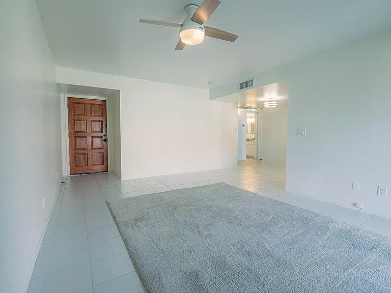 1650 N 87th Ter #27B — Photo 3