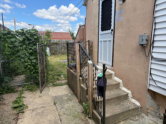 5th image of 7926 Frankford Ave Floor 2