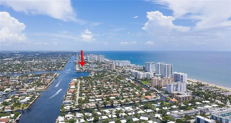 SE 12th St, Pompano Beach — Photo 2