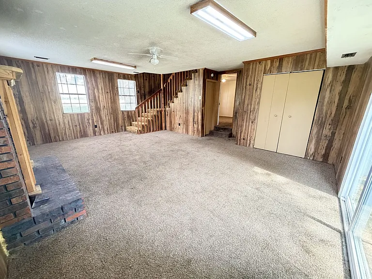 5350 N Old Highway 41 — Photo 13