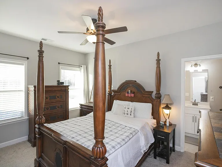 1003 Villa Cir — Photo 14
