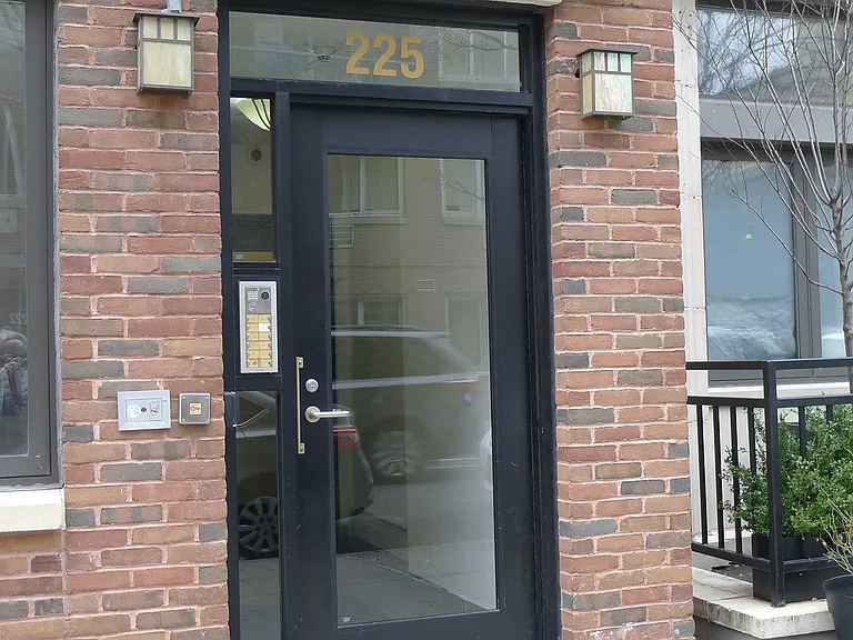225 E 111th St #2B — Photo 10