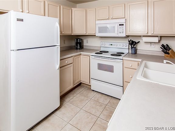 4th image of 93 Cedar Glen Ct Unit 3A
