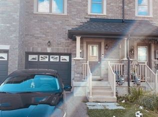71 Batteaux St, Barrie, ON L4M 0K6
