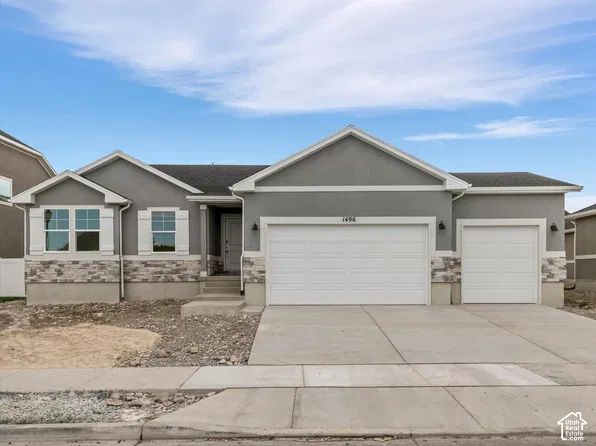 1496 W Berra Blvd N #223, Tooele, UT 84074