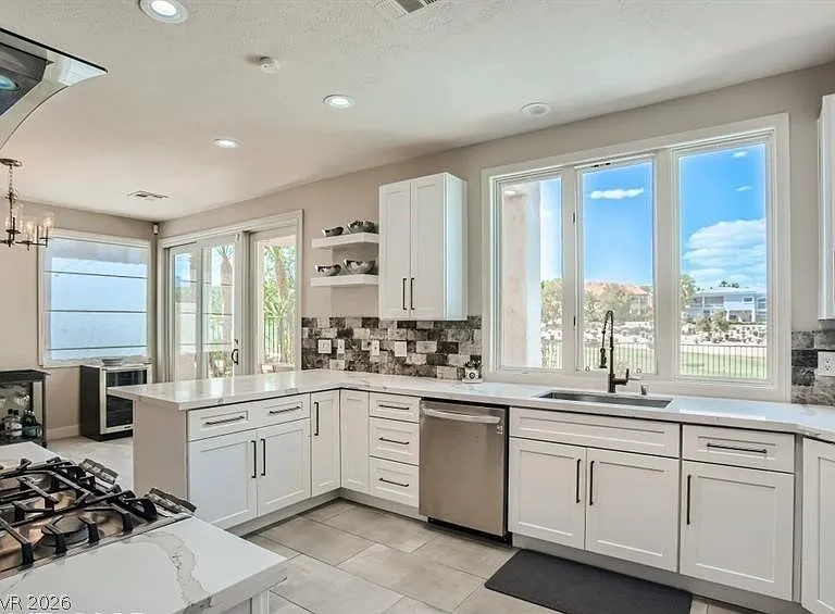 8900 Rainbow Ridge Dr — Photo 10