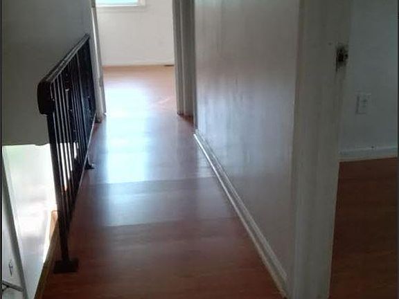 3rd image of 17733 Liberty Ln