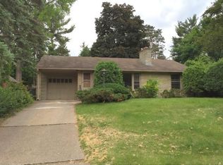 15 Forestdale Rd, Minneapolis, MN 55410