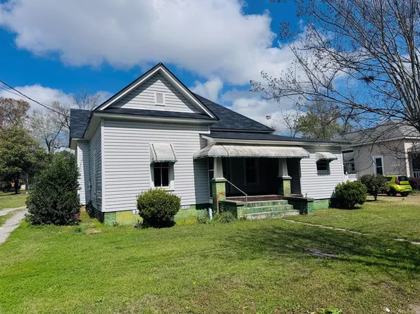 111 Sumner St, Sylvester, GA 31791