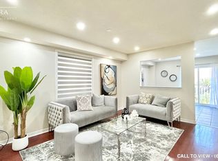 90 Tideland Dr #1, Brampton, ON L7A2V8