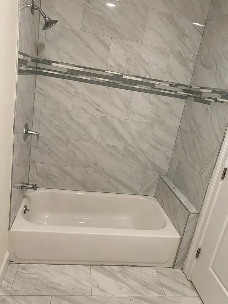 Studio, 690 sqft, $1,700 — Photo 1