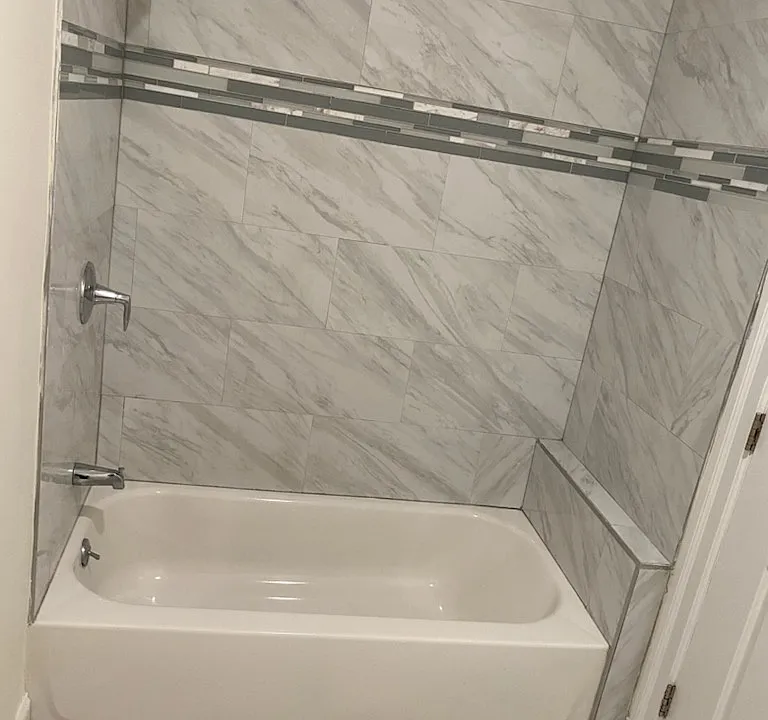 2G445 Broad Ave #2
