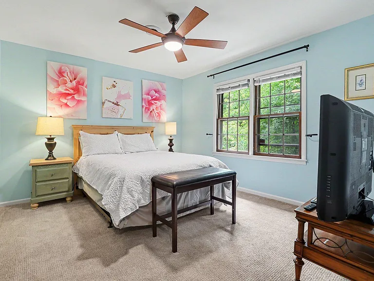 4125 Weaver Dr — Photo 23