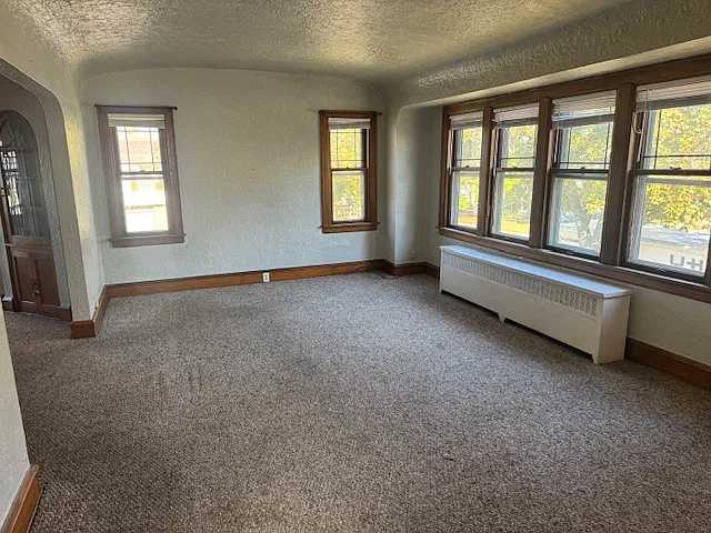 2 bed, 950 sqft, $1,450 — Photo 3