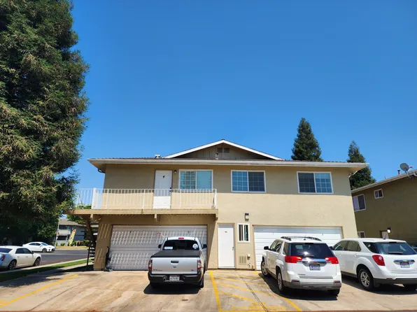 2236 Peach Ave APT 4, Clovis, CA 93612