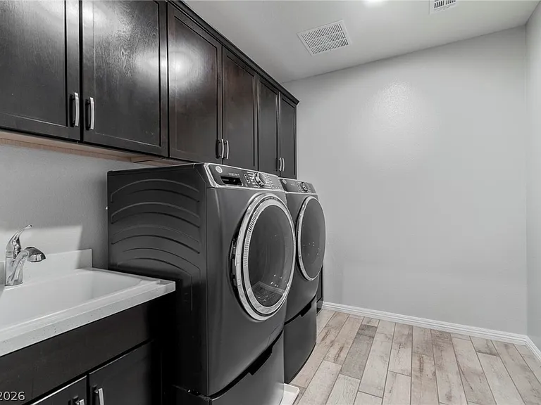 4165 Vibrant Star Ave — Photo 31