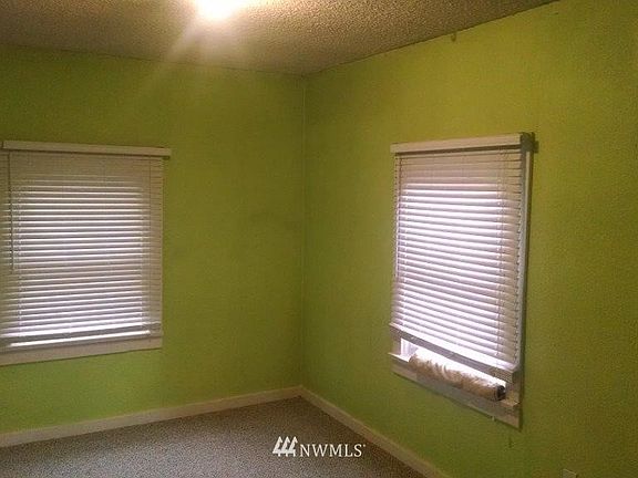 3rd image of 3622 Wendell Avenue SE