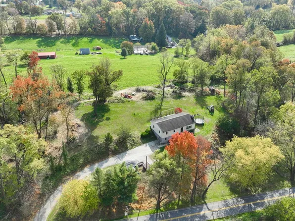 1379 Keener Rd, Bainbridge, PA 17502