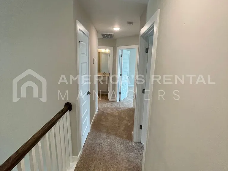 2141 Ellsworth Loop Rd — Photo 11