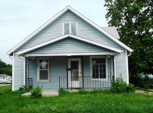 1901 S 10th St, Council Bluffs, IA 51501