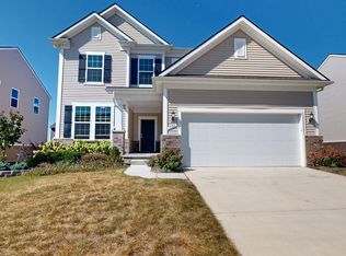 751 Haywood Dr, Saline, MI 48176