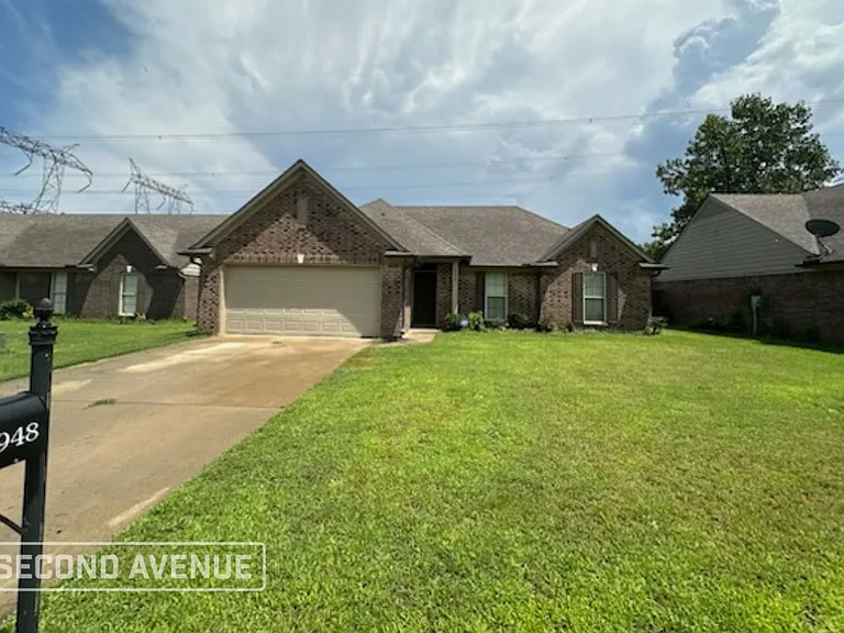 8948 Smith Ranch Dr — Photo 1
