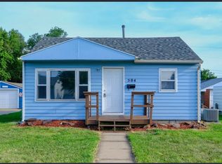 504 Rahm St, Salina, KS 67401