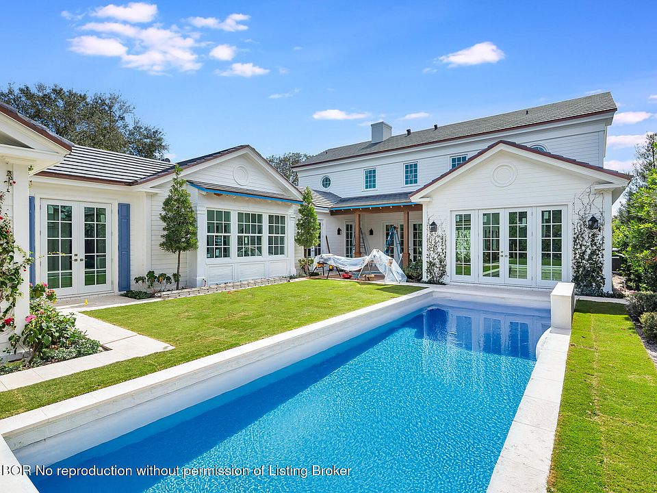 1st image of 225 Seville Rd