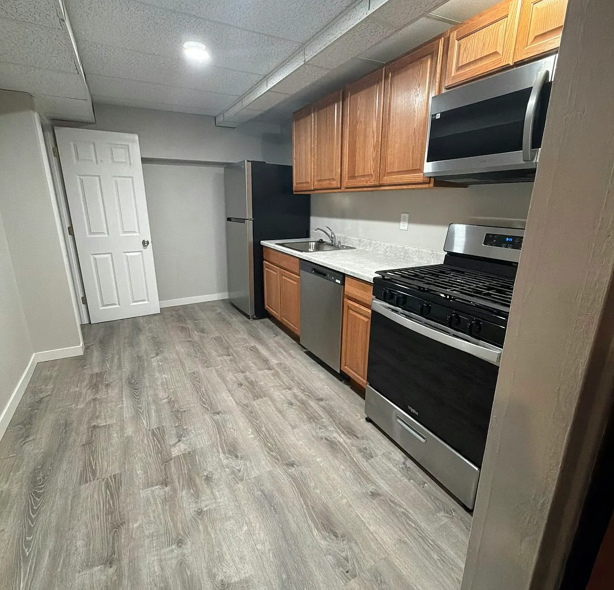 2906 South Stuart Way — Photo 4