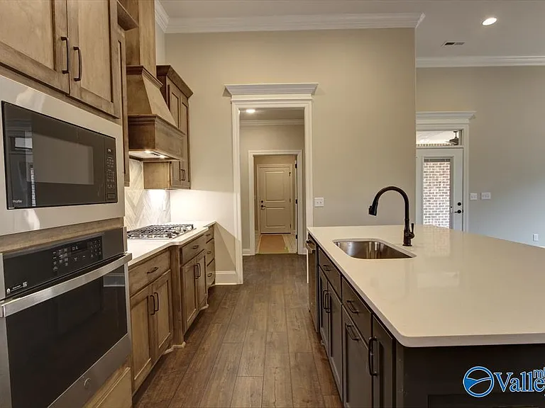 Lot 12428 Seventy Narayan St — Photo 8