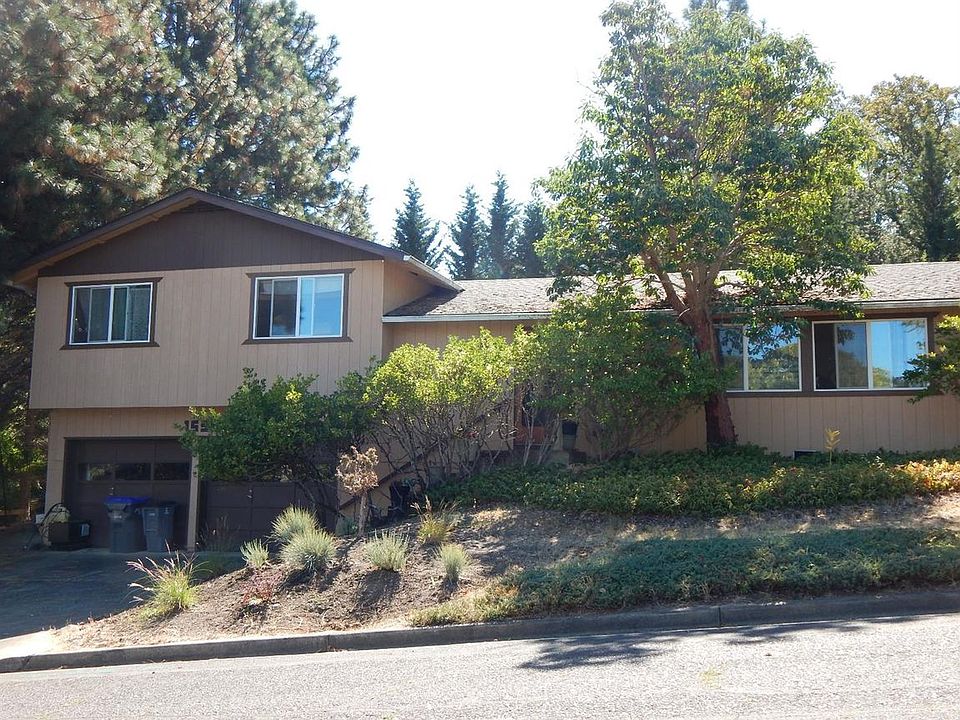 1st image of 1538 Woodland Dr