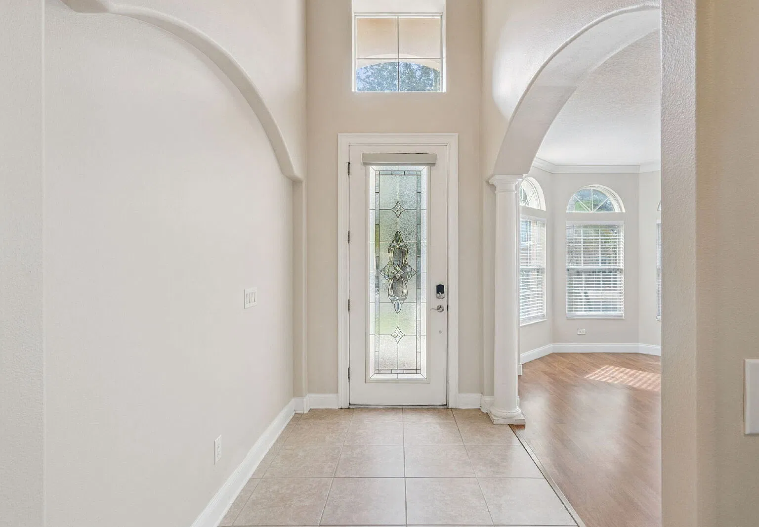 4 bed, 3.5 bath, 2988 sqft, $3,795 — Photo 3