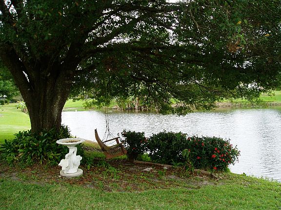 5th image of 4198 Eastwood Dr